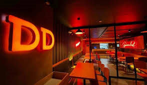 Daily Deli Co café and gourmet burger restaurant on Food Street in Bahria Town Phase 7 Rawalpindi serving handcrafted burgers artisan sandwiches specialty coffee steaks breakfast and continental cuisine